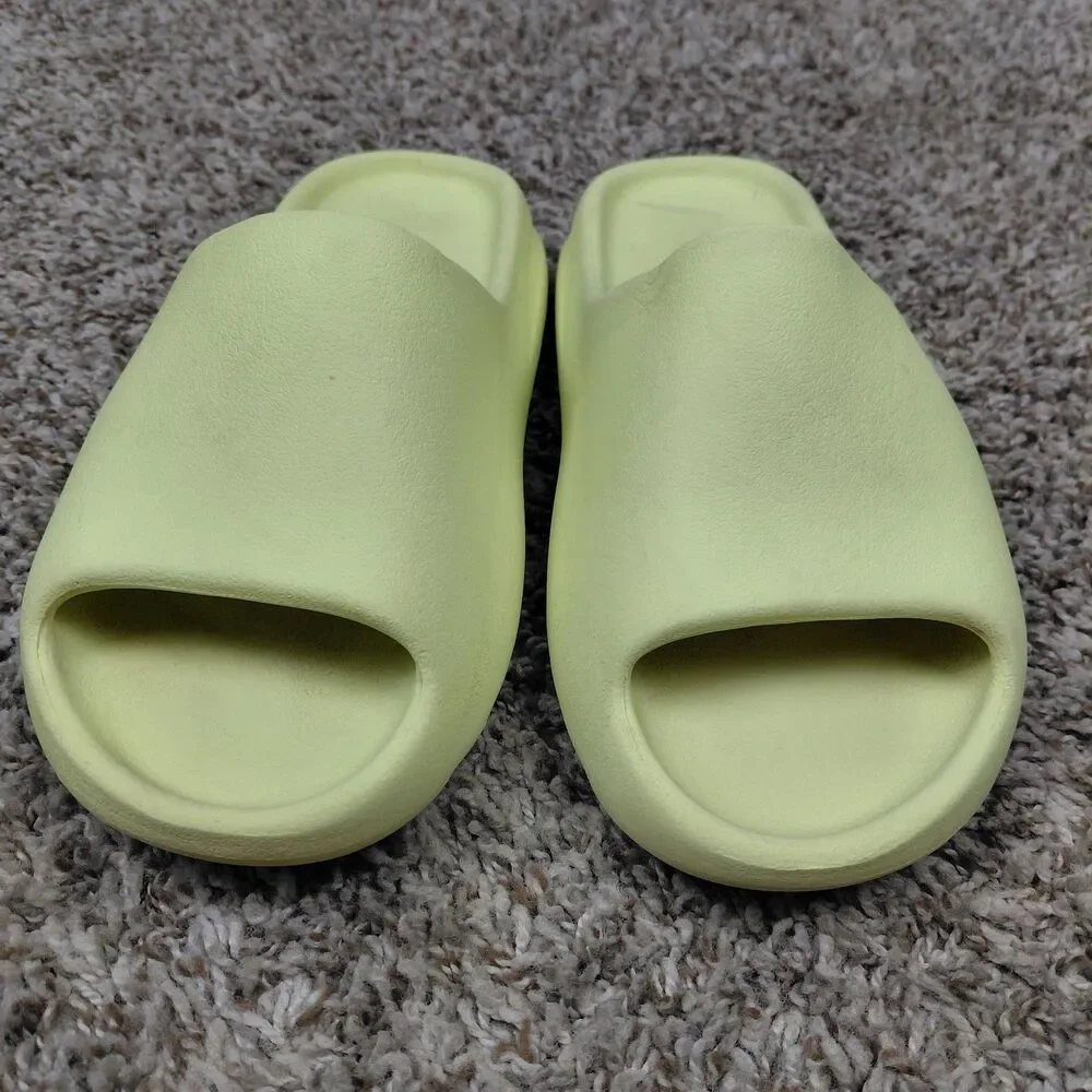 Yeezy Slide Green Glow Mens Size 8 Comfort Slides No Box